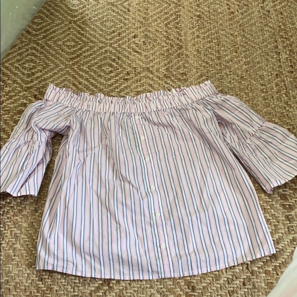 Abercrombie off the shoulder quarter sleeve top